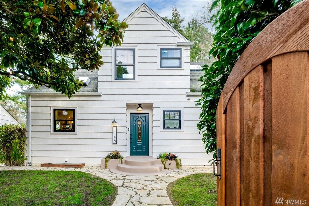 Property Photo:  1146 Shorewood Dr  WA 98312 