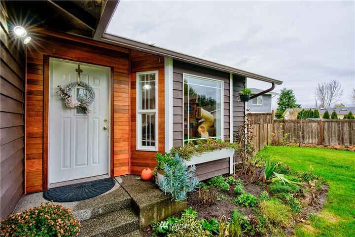 Property Photo:  1715 S 30th Street  WA 98274 