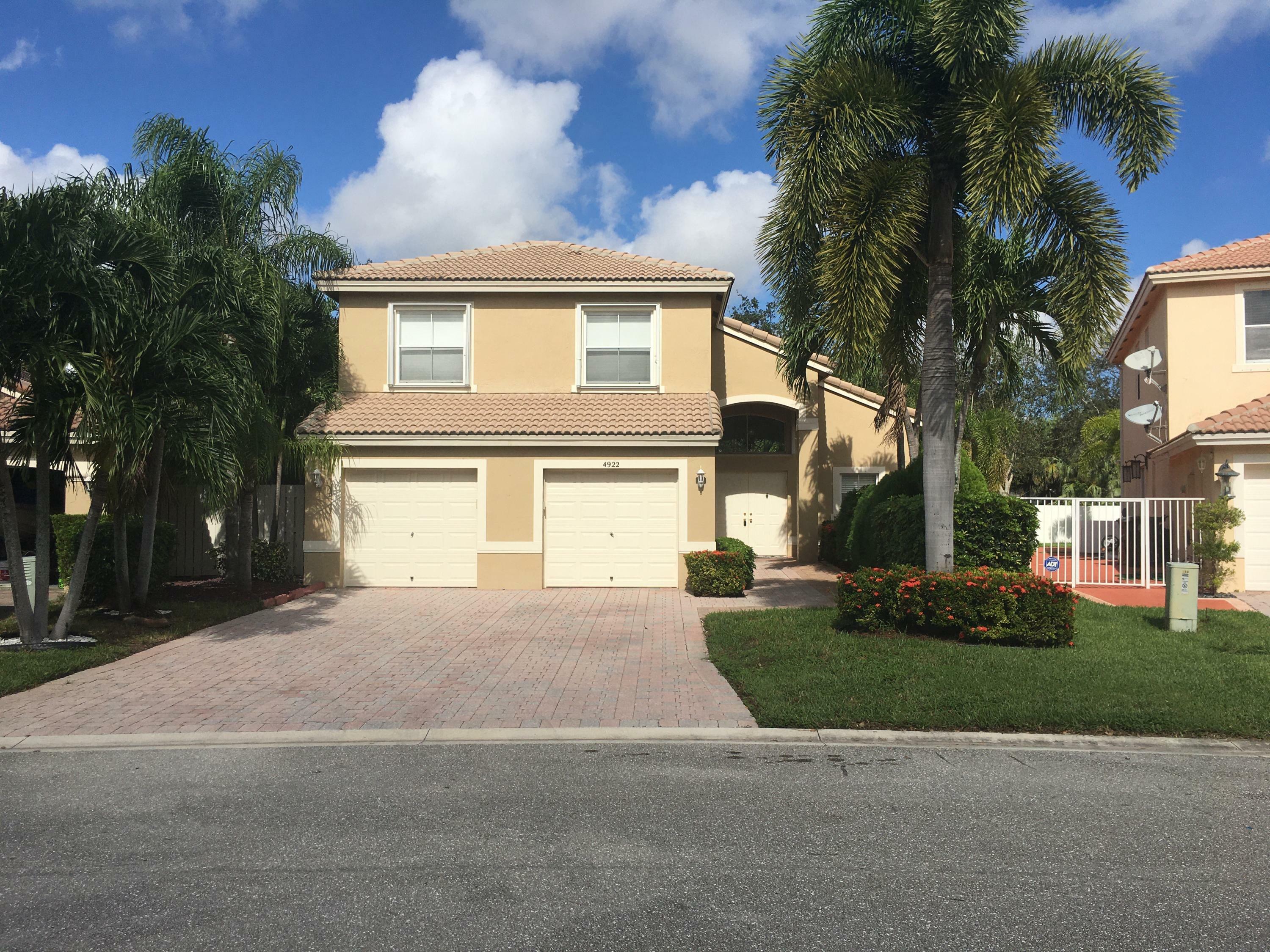 4922 Victoria Circle  West Palm Beach FL 33409 photo