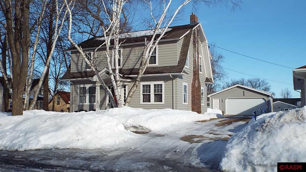 Property Photo: 111 W Howard Street MN 56055