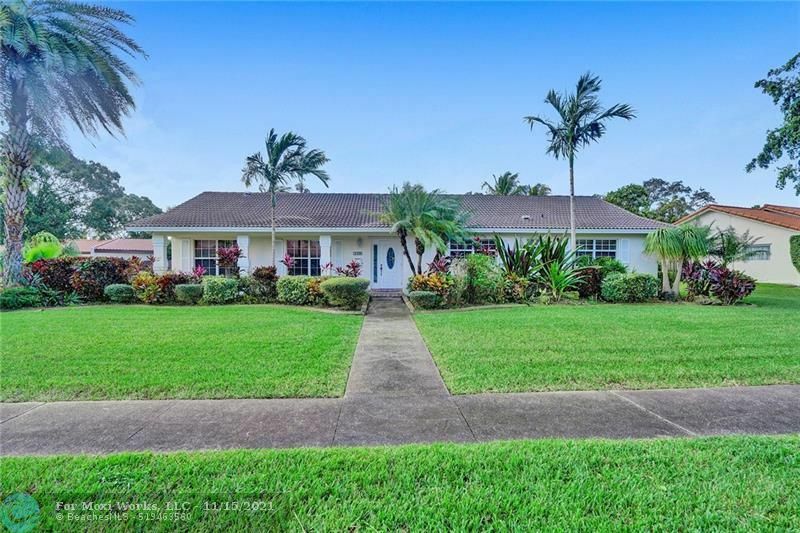 Property Photo: 7300 SW 6th Ct FL 33317