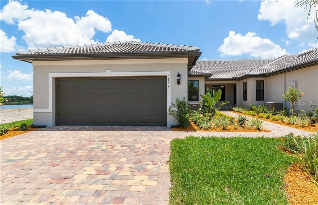 Property Photo: 13919 Vadini Street FL 34293