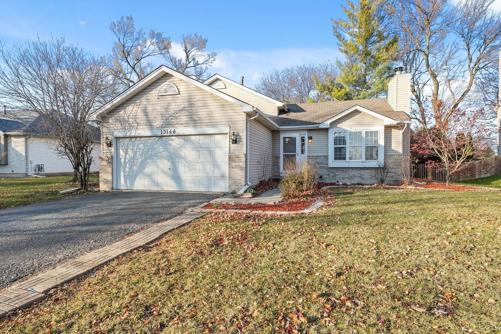 Property Photo:  13146 S Golden Meadow Drive  IL 60585 