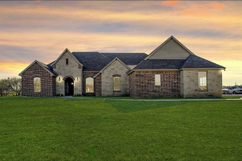 Property Photo:  411 Harvest Moon Lane  TX 76266 