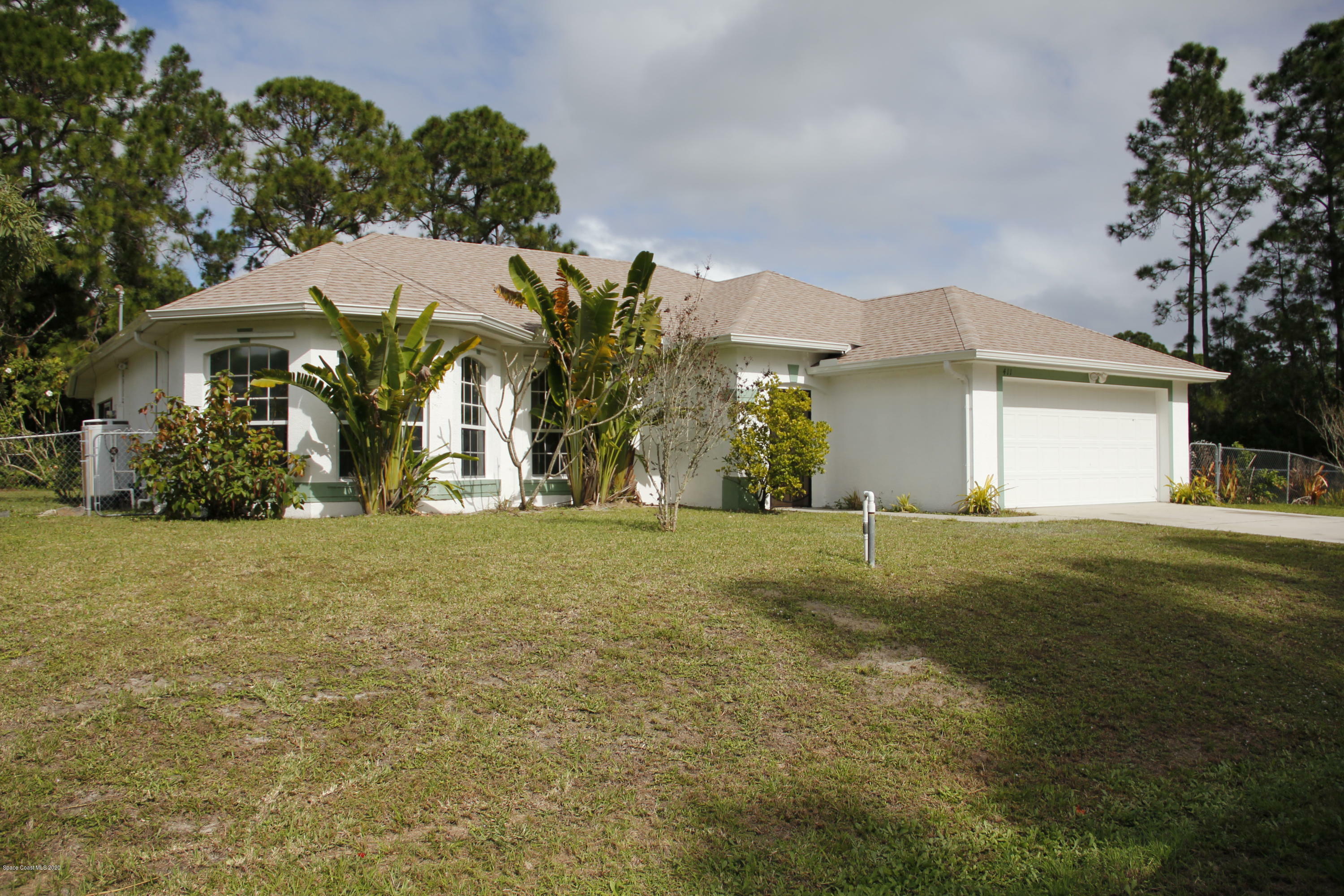 Property Photo:  411 Saul Road SW  FL 32908 