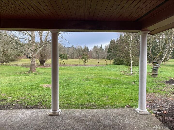 Property Photo:  1210 K St  WA 98531 