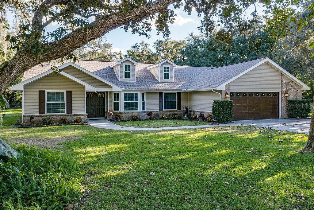 Property Photo:  13754 Powder Keg Court  FL 34667 