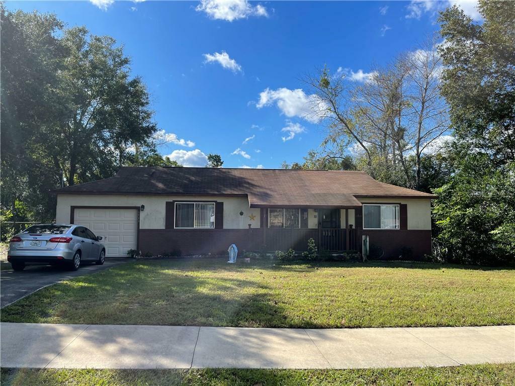 Property Photo:  1739 Elkcam Boulevard  FL 32725 