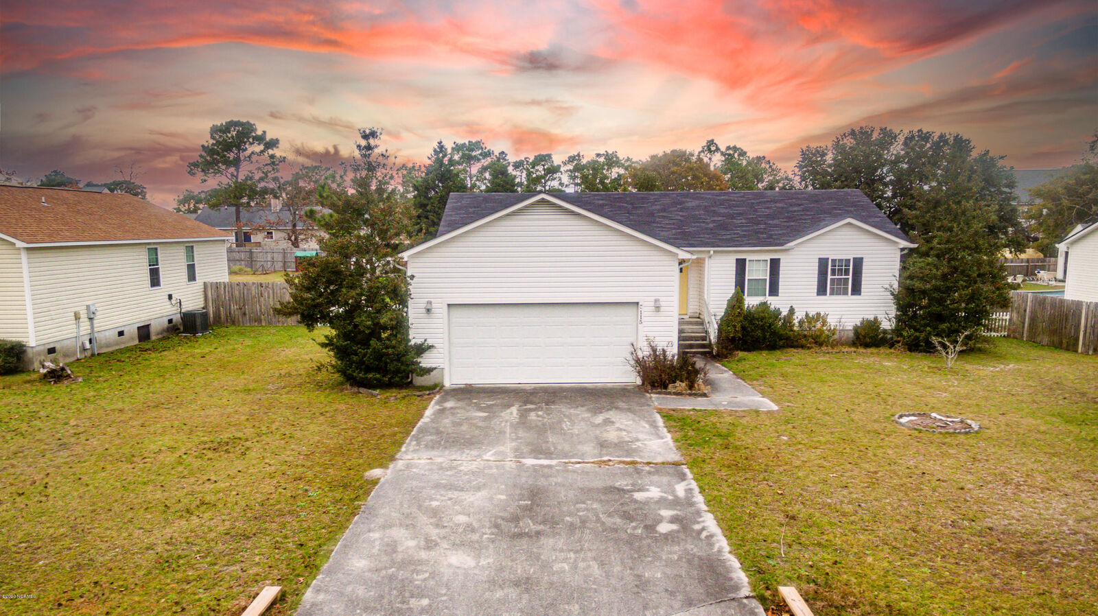 Property Photo:  115 E Ivybridge Drive  NC 28539 