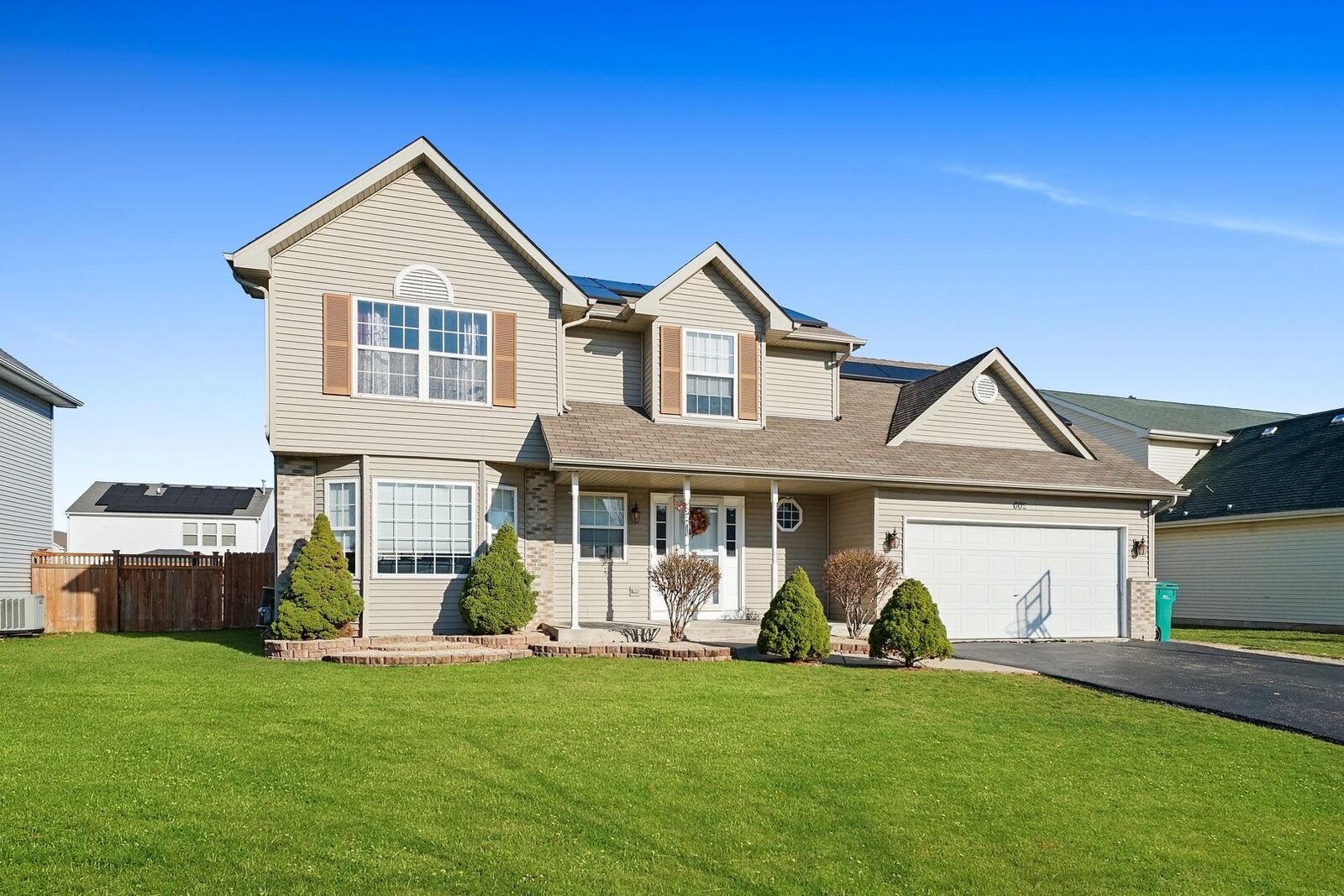 Property Photo:  602 Heintz Drive  IL 60404 