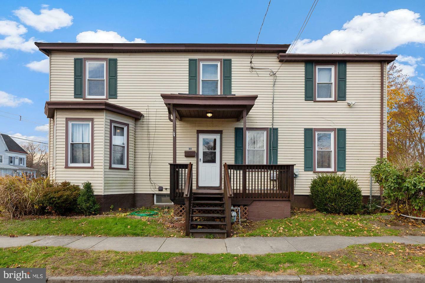 Property Photo:  80 Delaware Avenue  PA 19067 