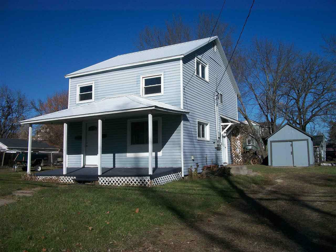 315 Maine St  Mauston WI 53948 photo