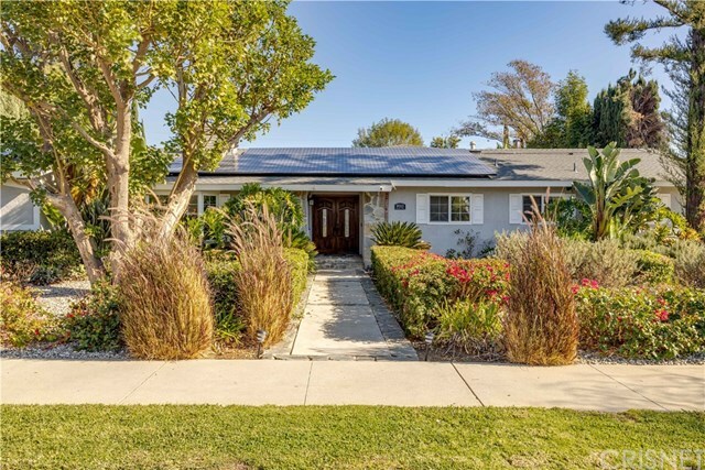 Property Photo:  9910 Vanalden Avenue  CA 91324 