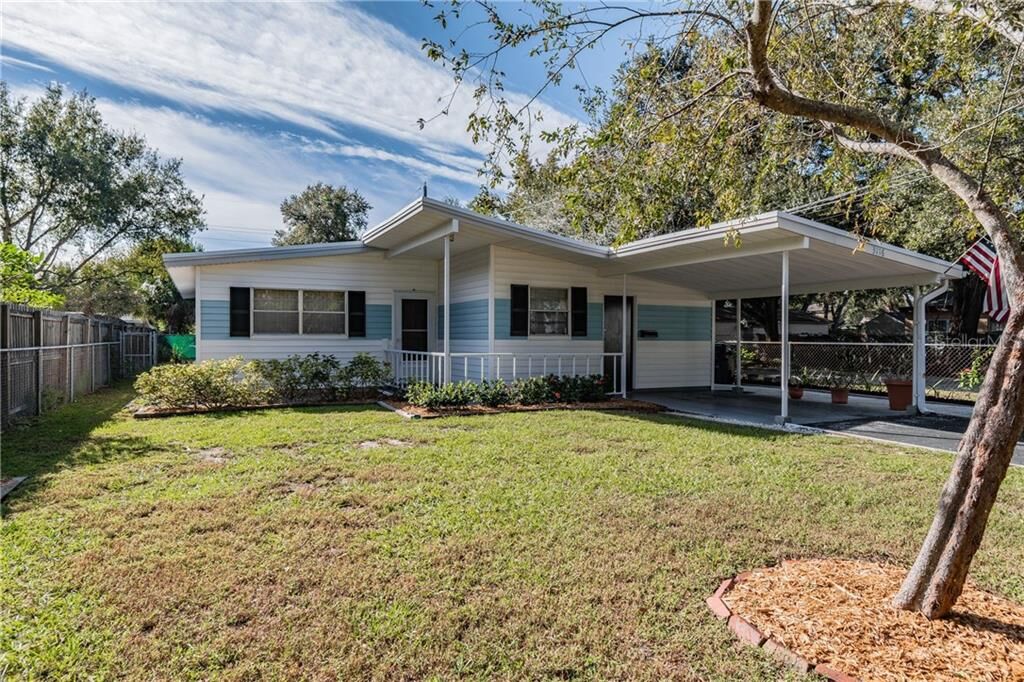 Property Photo:  3116 W Price Avenue  FL 33611 