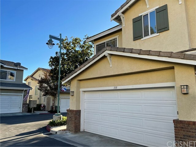 Property Photo:  23608 Big Sky Walk 115  CA 91354 