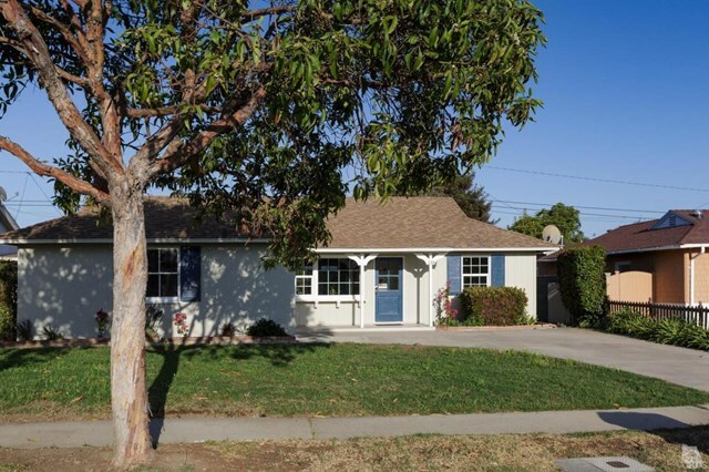 Property Photo:  330 Frances Street  CA 93003 