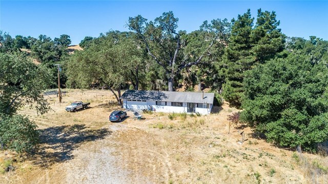 Property Photo:  550 Templeton Road  CA 93465 