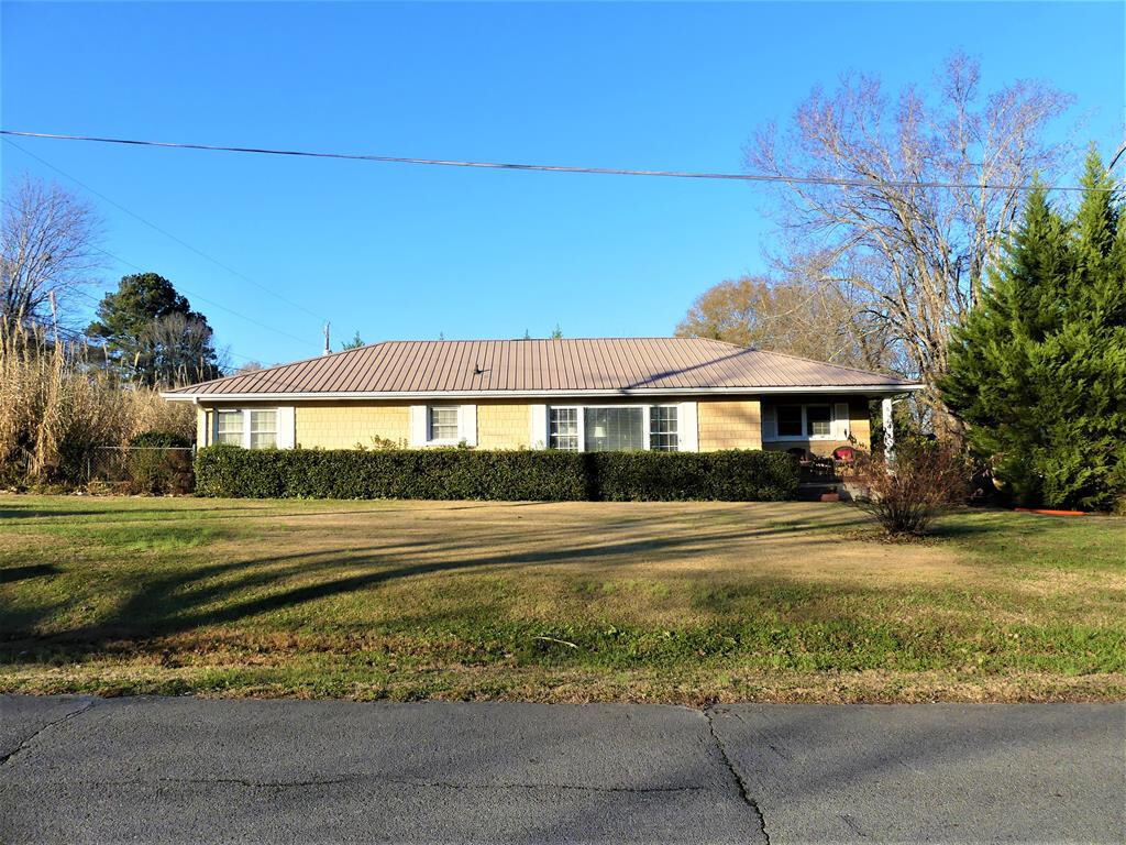 Property Photo: 610 Bryant Street TN 37331