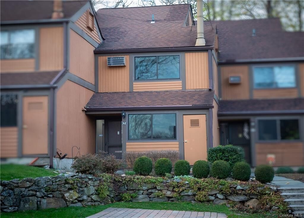 Property Photo: 32 Round Hill Road NY 10522