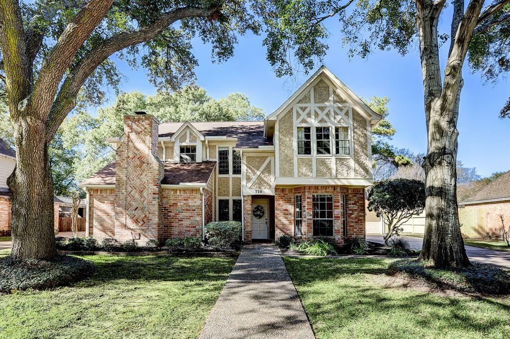 Property Photo:  710 Dominion Drive  TX 77450 