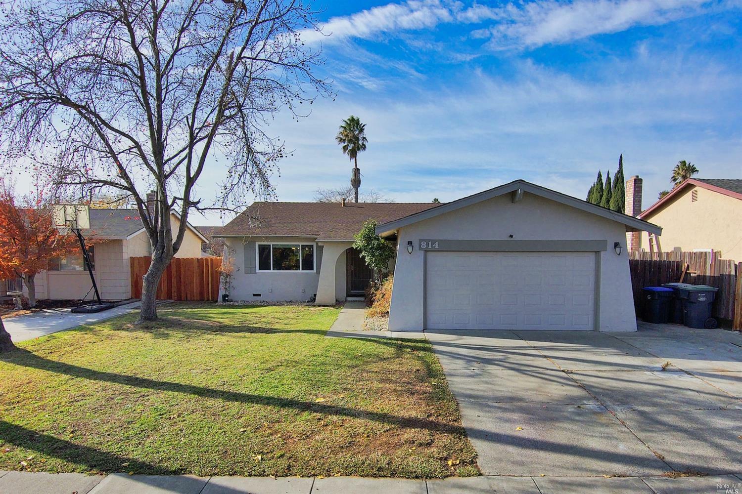 814 Golden Eye Way  Suisun City CA 94585 photo