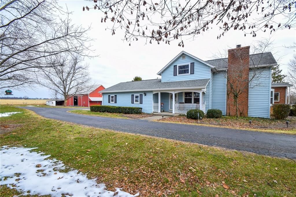 Property Photo: 9250 New Carlisle Pike OH 45344
