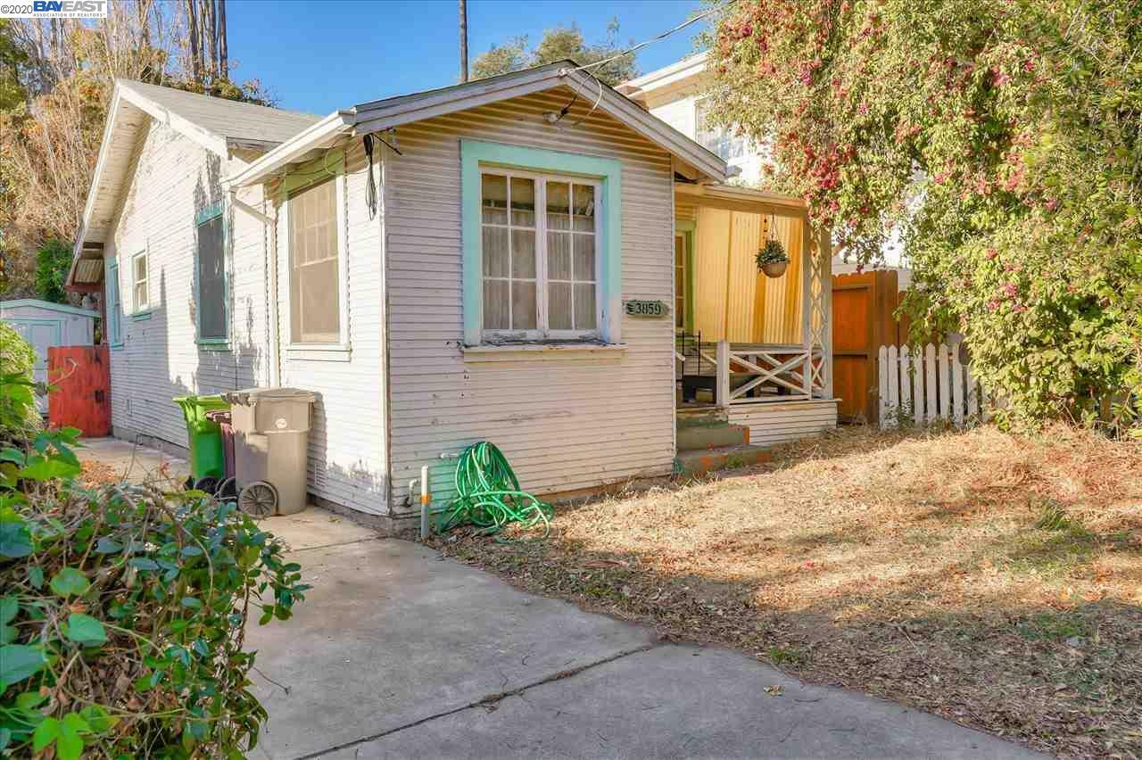 Property Photo:  3859 Whittle Avenue  CA 94602-2466 