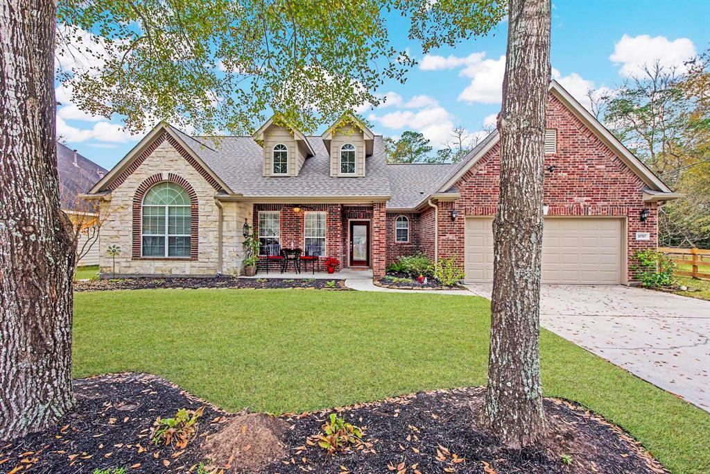 Property Photo:  10707 Longleaf Drive  TX 77385 