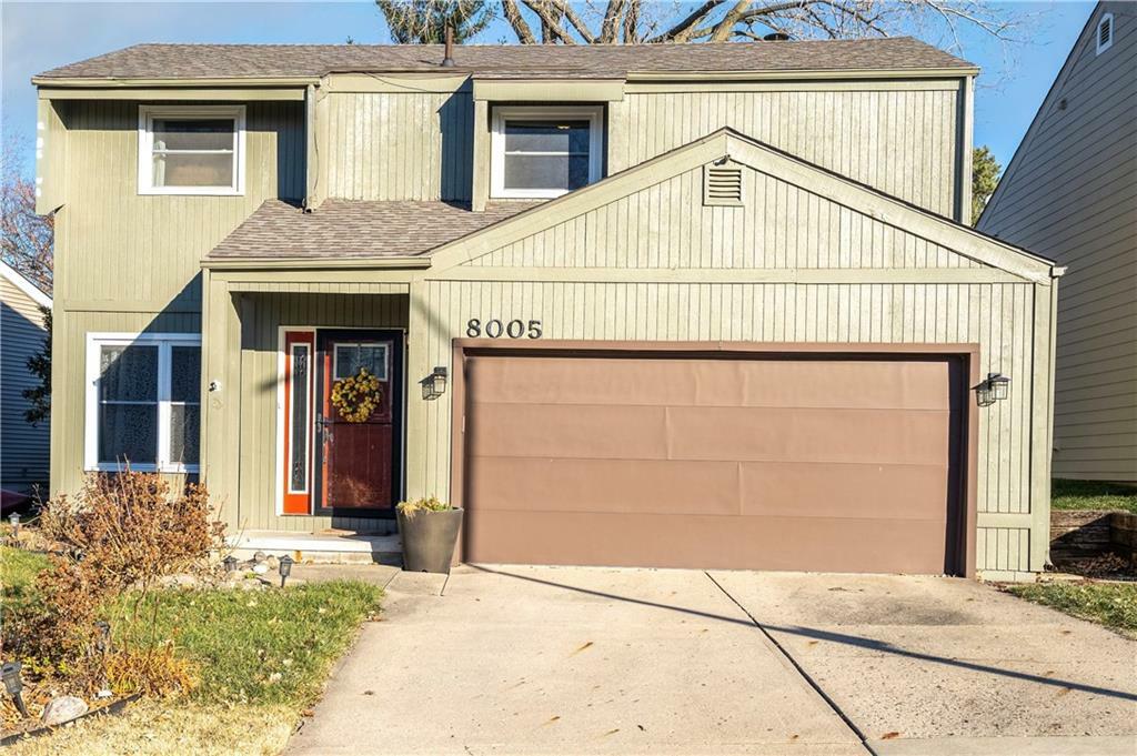 Property Photo:  8005 Walnut Creek Drive N  IA 50322 