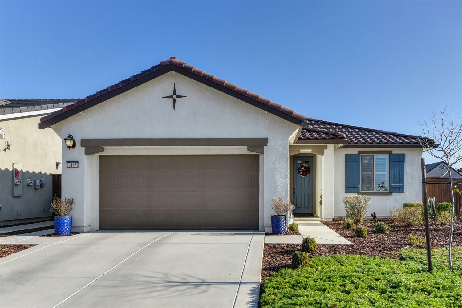 Property Photo: 9185 Summer Holly CA 95829
