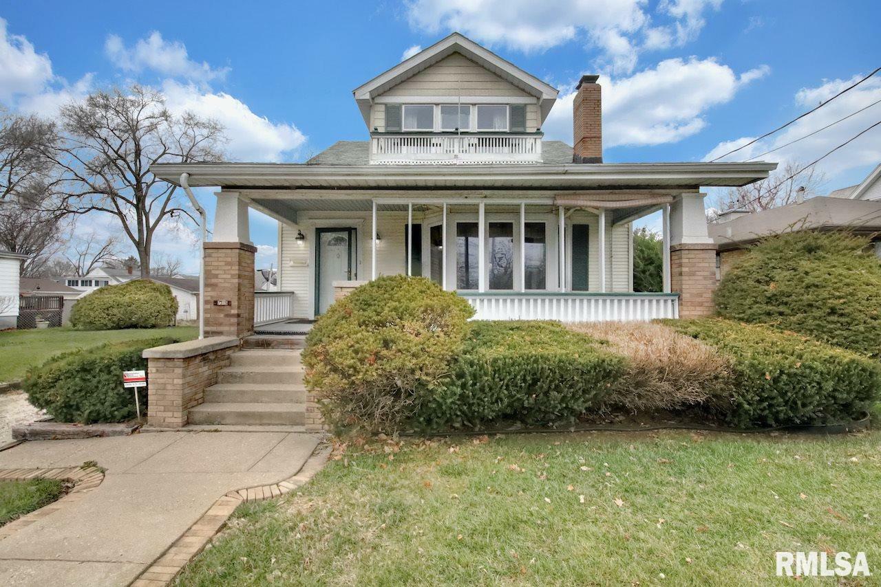 Property Photo:  2315 N Prospect  IL 61603 