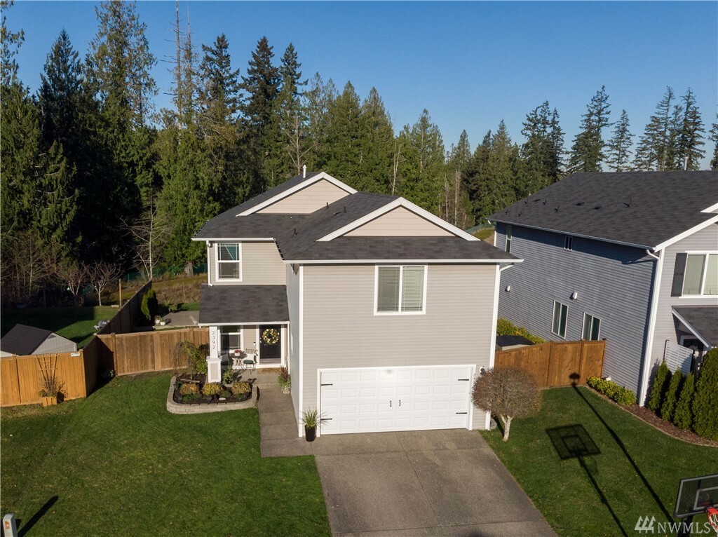 Property Photo:  2392 SW Siskin Cir  WA 98367 