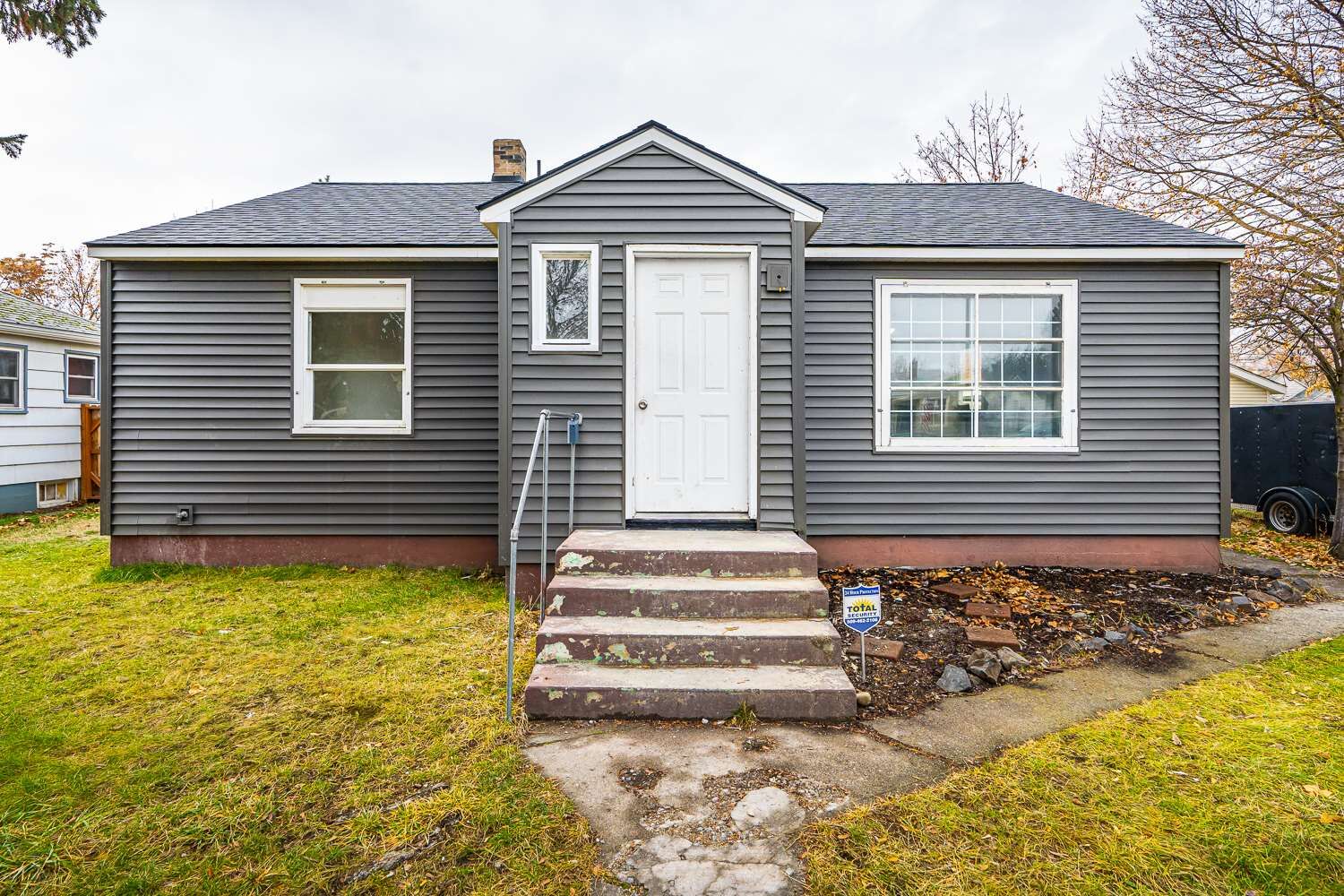 Property Photo: 4923 N Howard St WA 99205