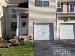 128 Kettles Lane  Medford NY 11763 photo