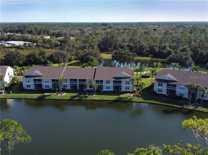 Property Photo: 5260 Hyland Hills Avenue 1622 FL 34241