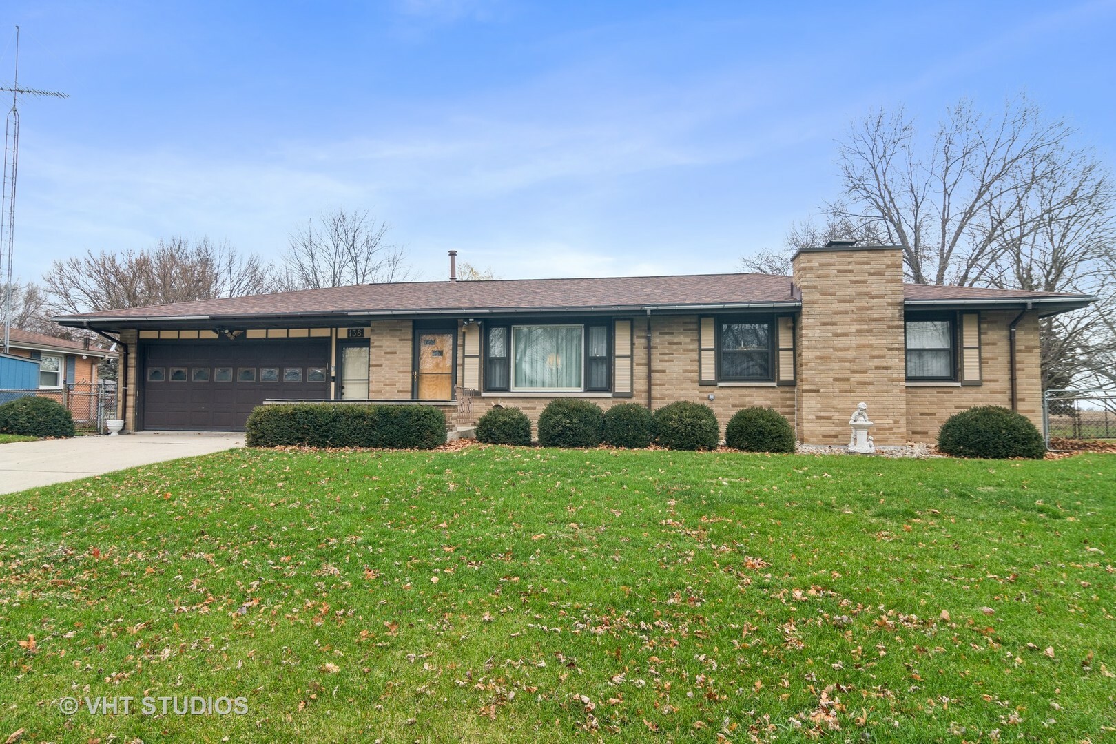 Property Photo:  138 Neil Road  IL 60554 