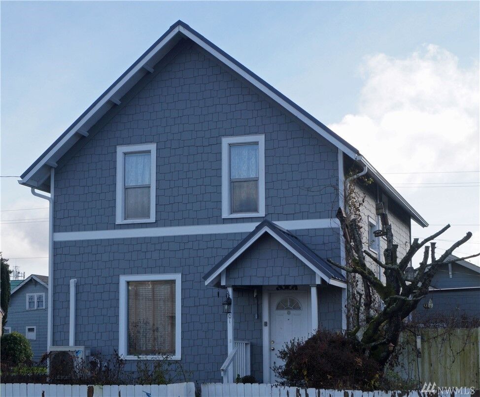 Property Photo: 801 W 2nd St WA 98520