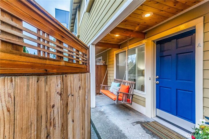 5911 40th Ave SW A  Seattle WA 98136 photo