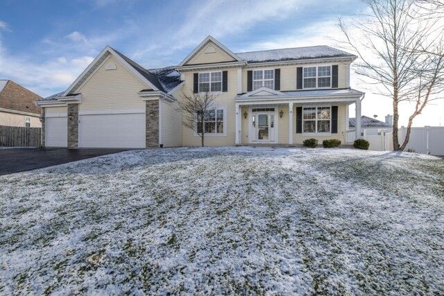 Property Photo: 12320 Kings Point Drive IL 61111