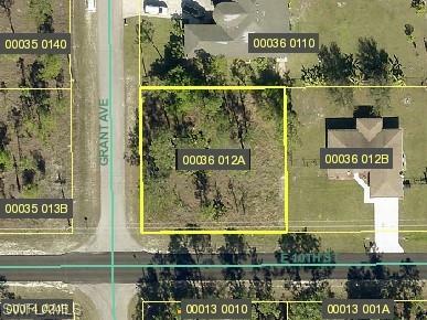 Property Photo:  3401 E 10th Street  FL 33972 