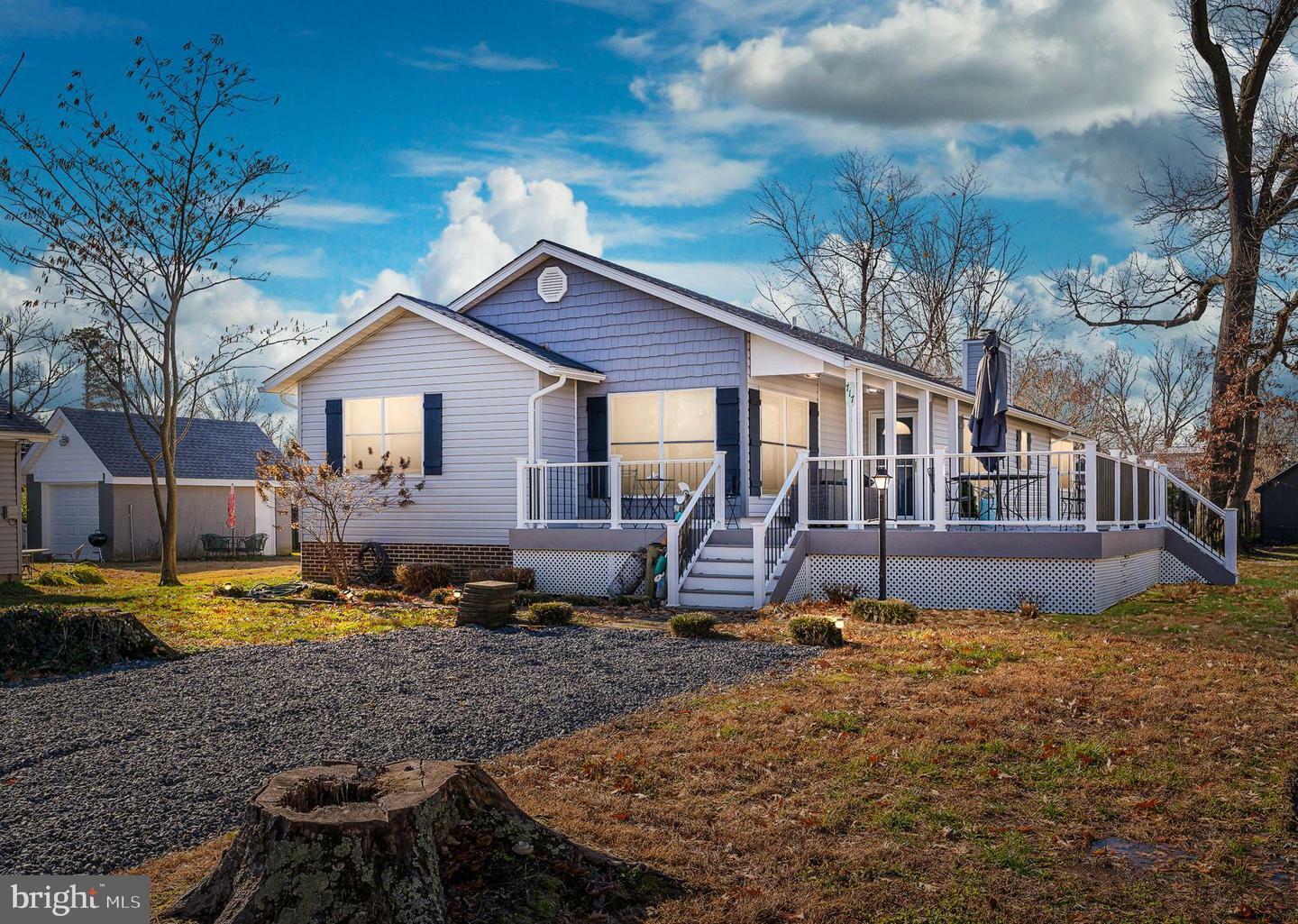 Property Photo:  717 Lossing Avenue  VA 22443 