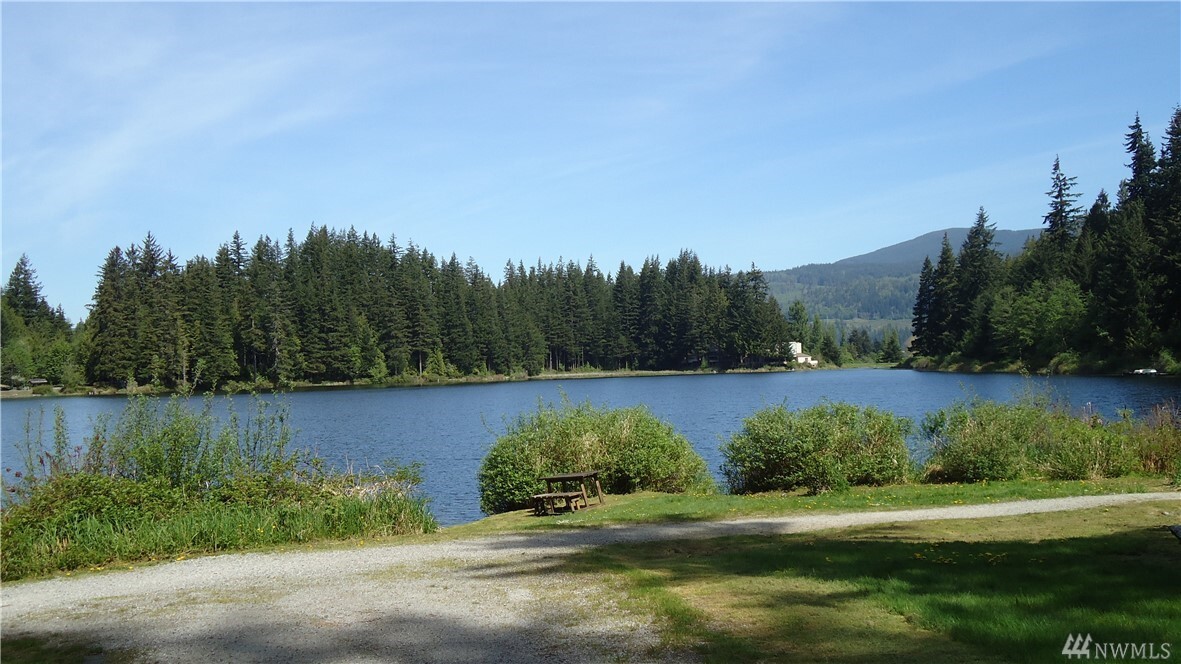 Property Photo: 74 Lake Louise Dr WA 98229