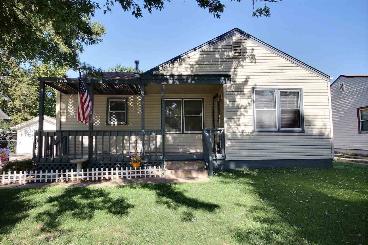 Property Photo:  2217 S Lulu St  KS 67211 