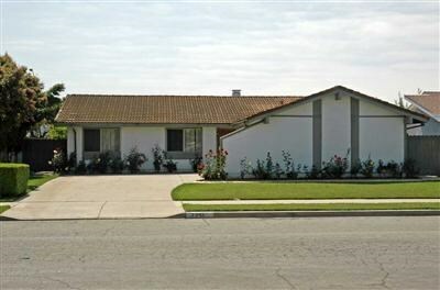 Property Photo:  2251 Mariposa Street  CA 93036 