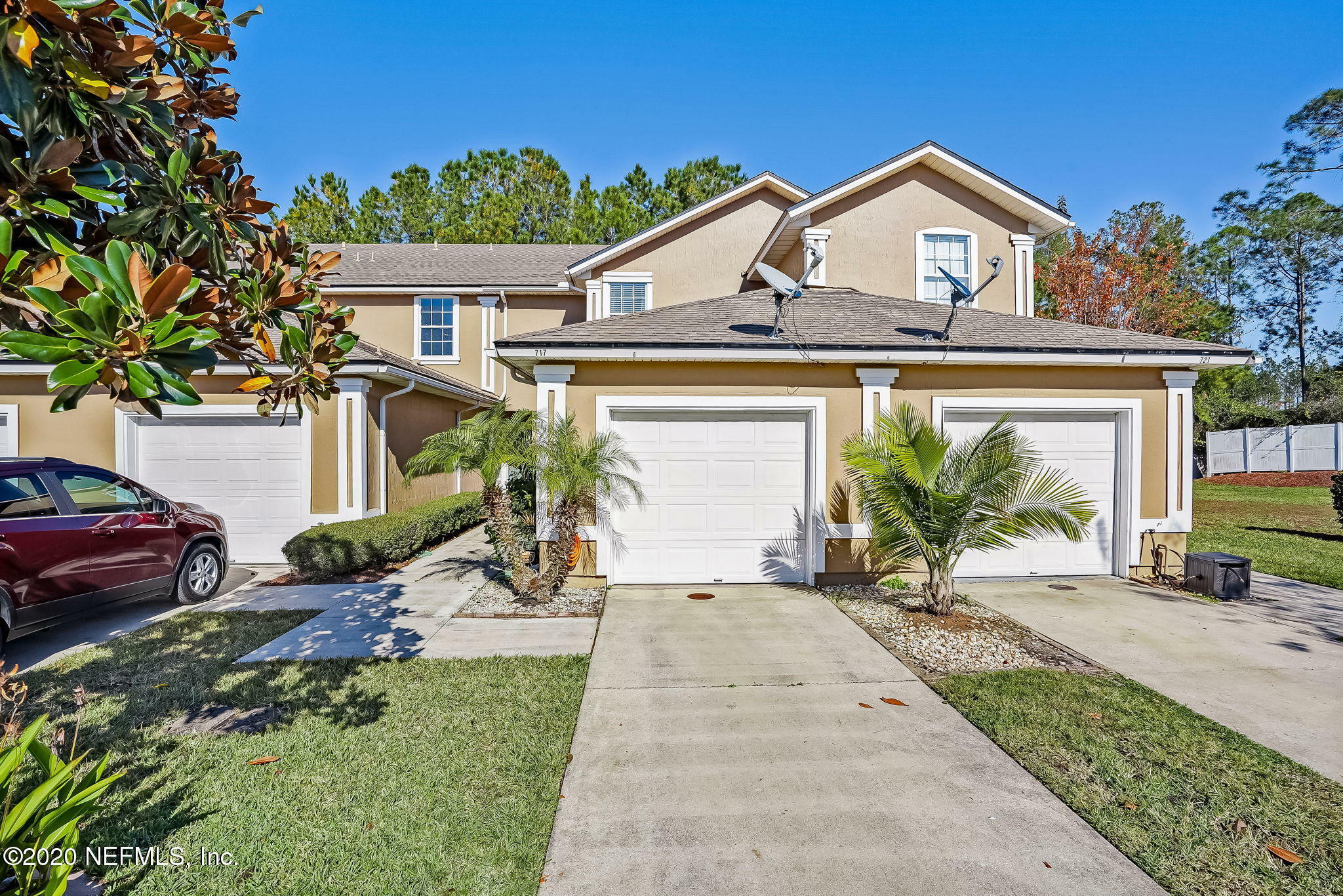 Property Photo:  717 Scrub Jay Drive  FL 32092 