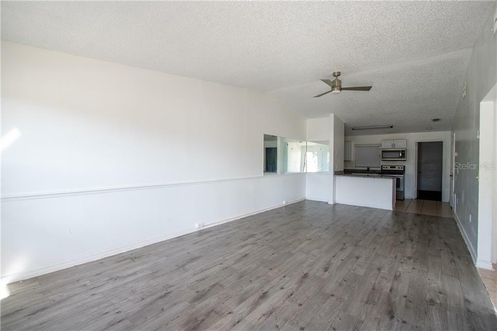 Property Photo:  1069 Woodman Way  FL 32818 