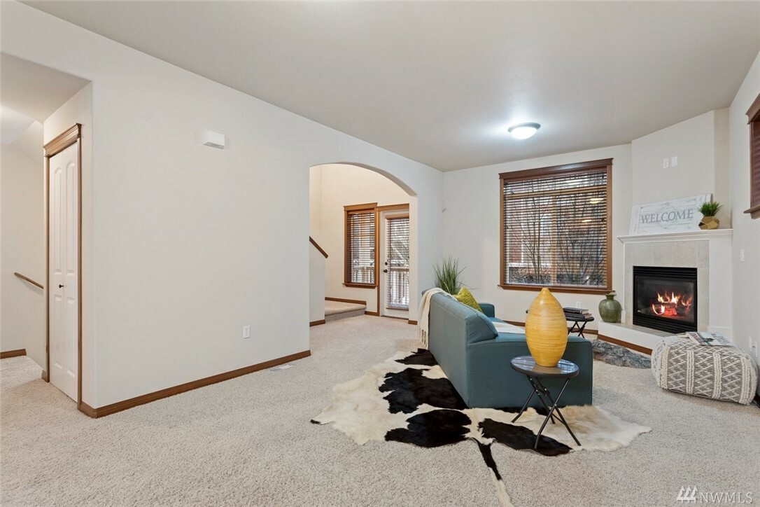 Property Photo: 10028 13th Dr SE WA 98208