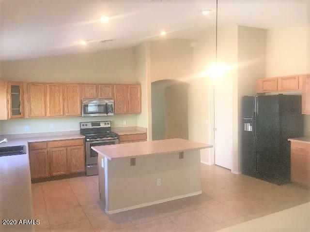 Property Photo:  31840 N Caspian Way  AZ 85143 