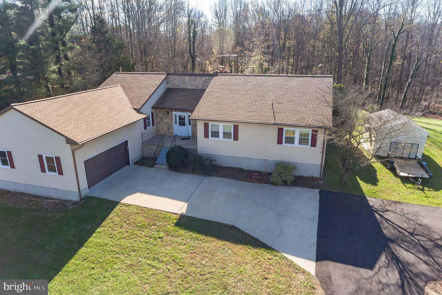 Property Photo:  4434 Cobalt Drive  MD 20776 