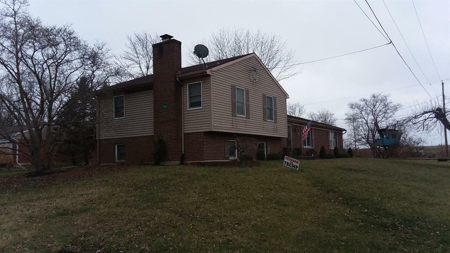 132 Country Club Dr  Oxford OH 45056 photo